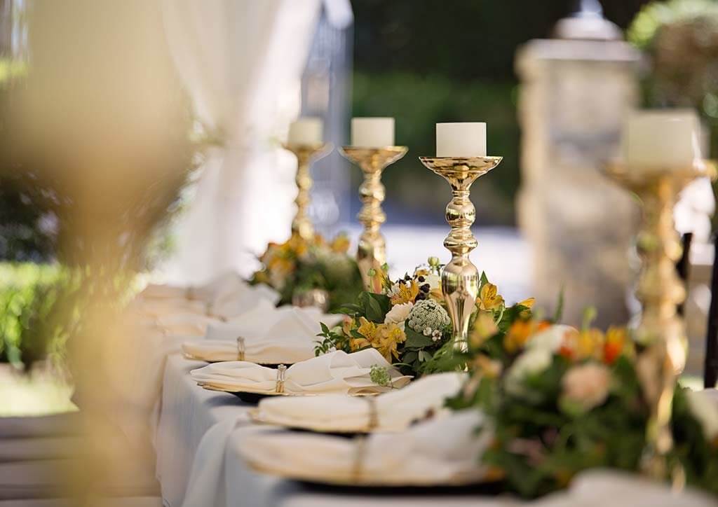 WEDDING PLANNER VS. FAMILY MEMBER - WHO TO CHOOSE TO ORGANIZE YOUR ...
